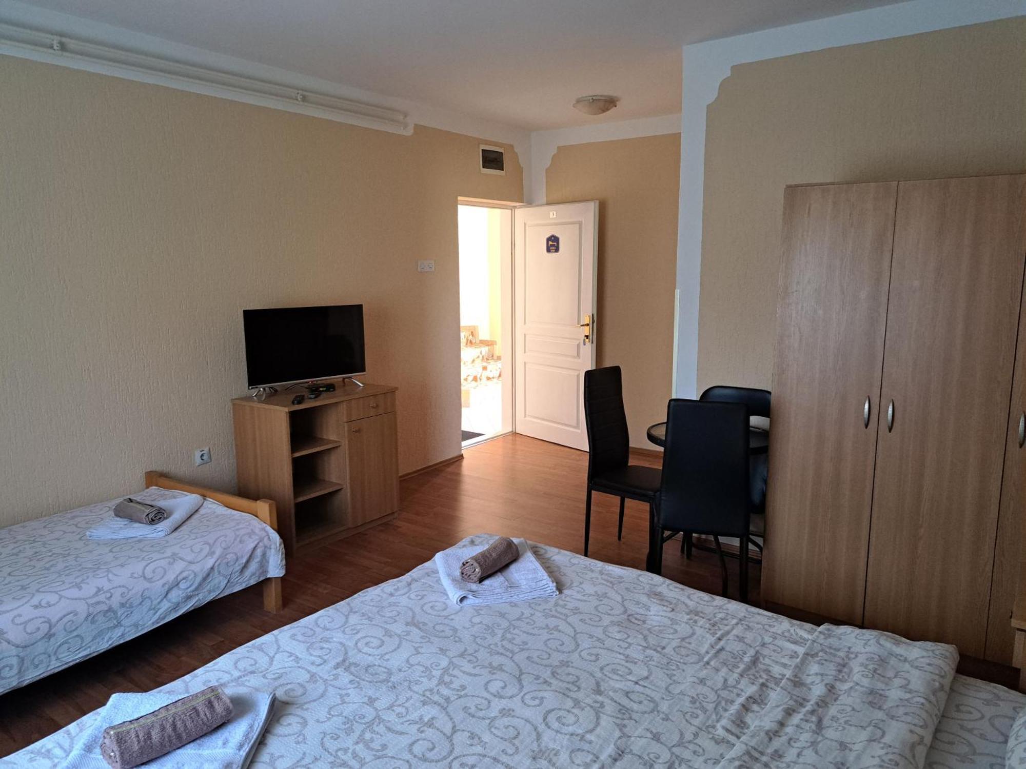 Guesthouse Kristina Palić Buitenkant foto