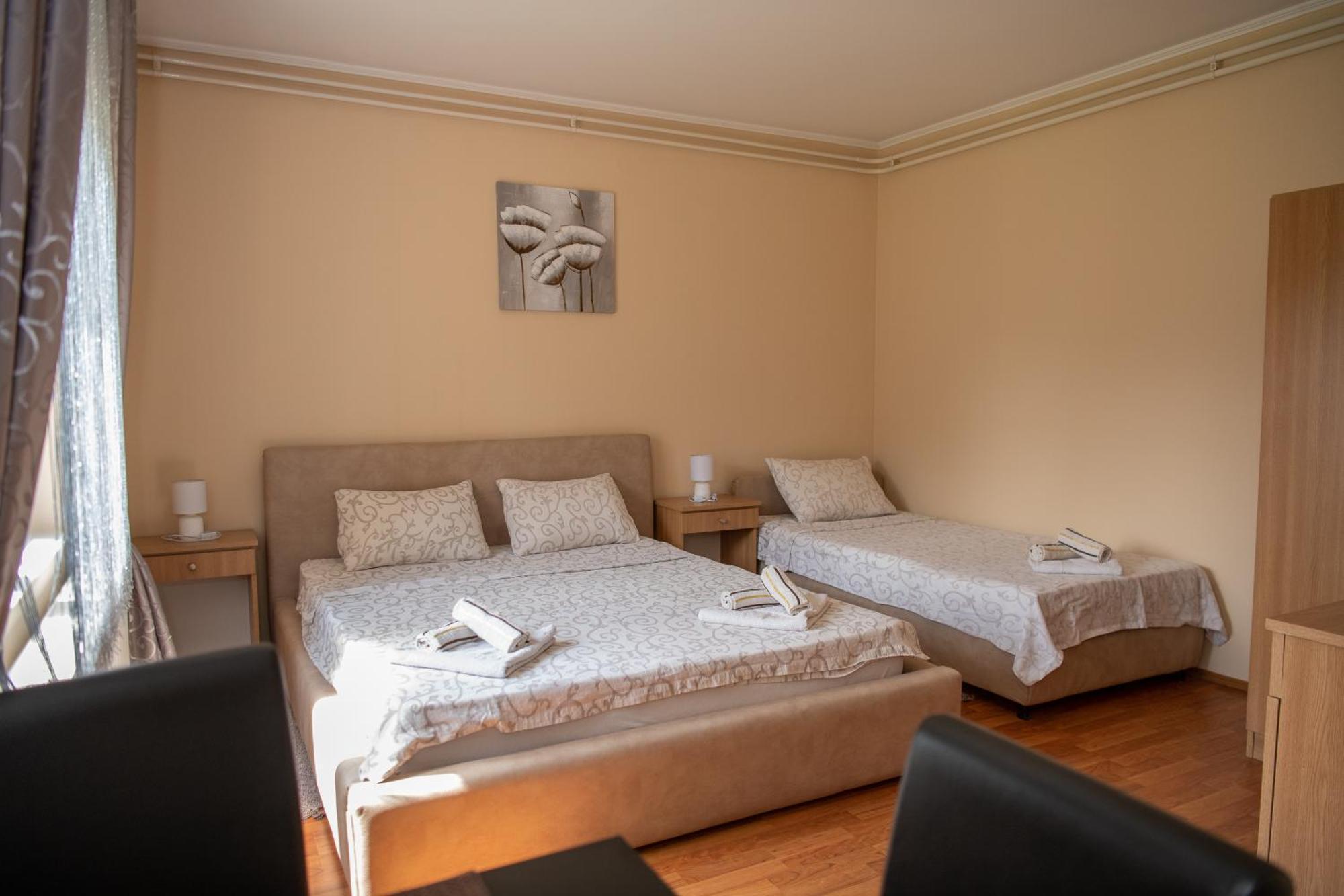 Guesthouse Kristina Palić Buitenkant foto
