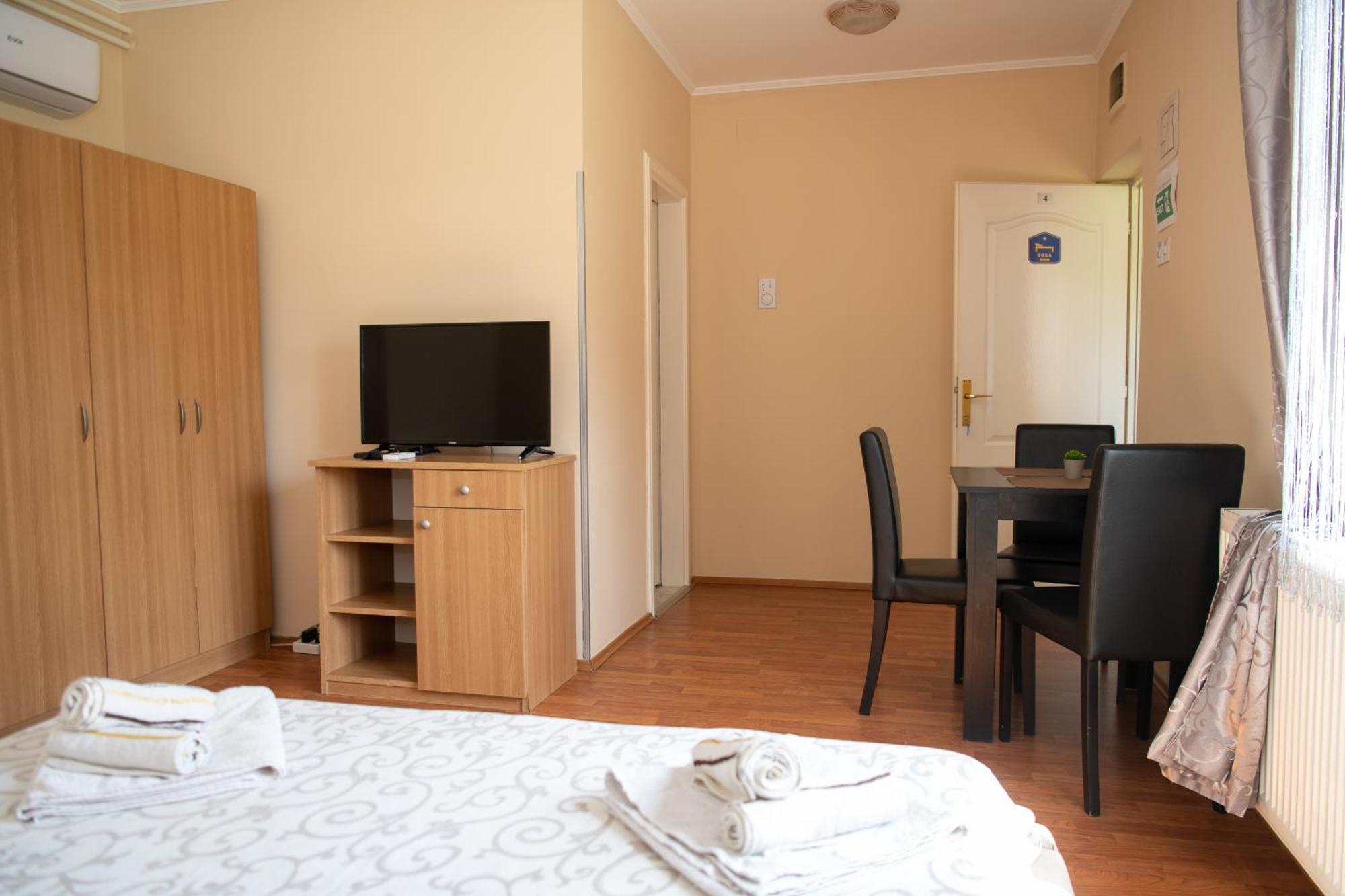 Guesthouse Kristina Palić Buitenkant foto