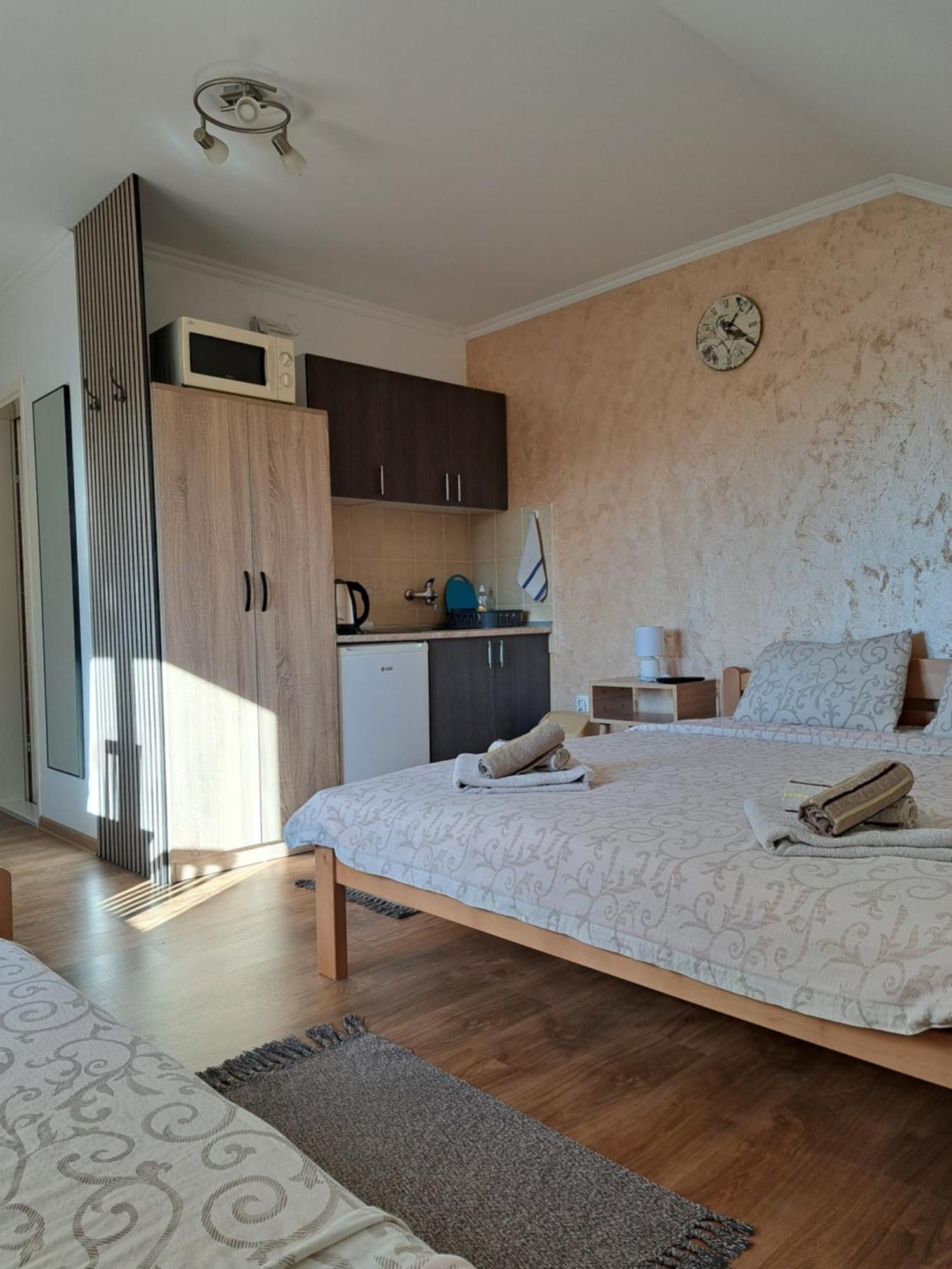 Guesthouse Kristina Palić Buitenkant foto
