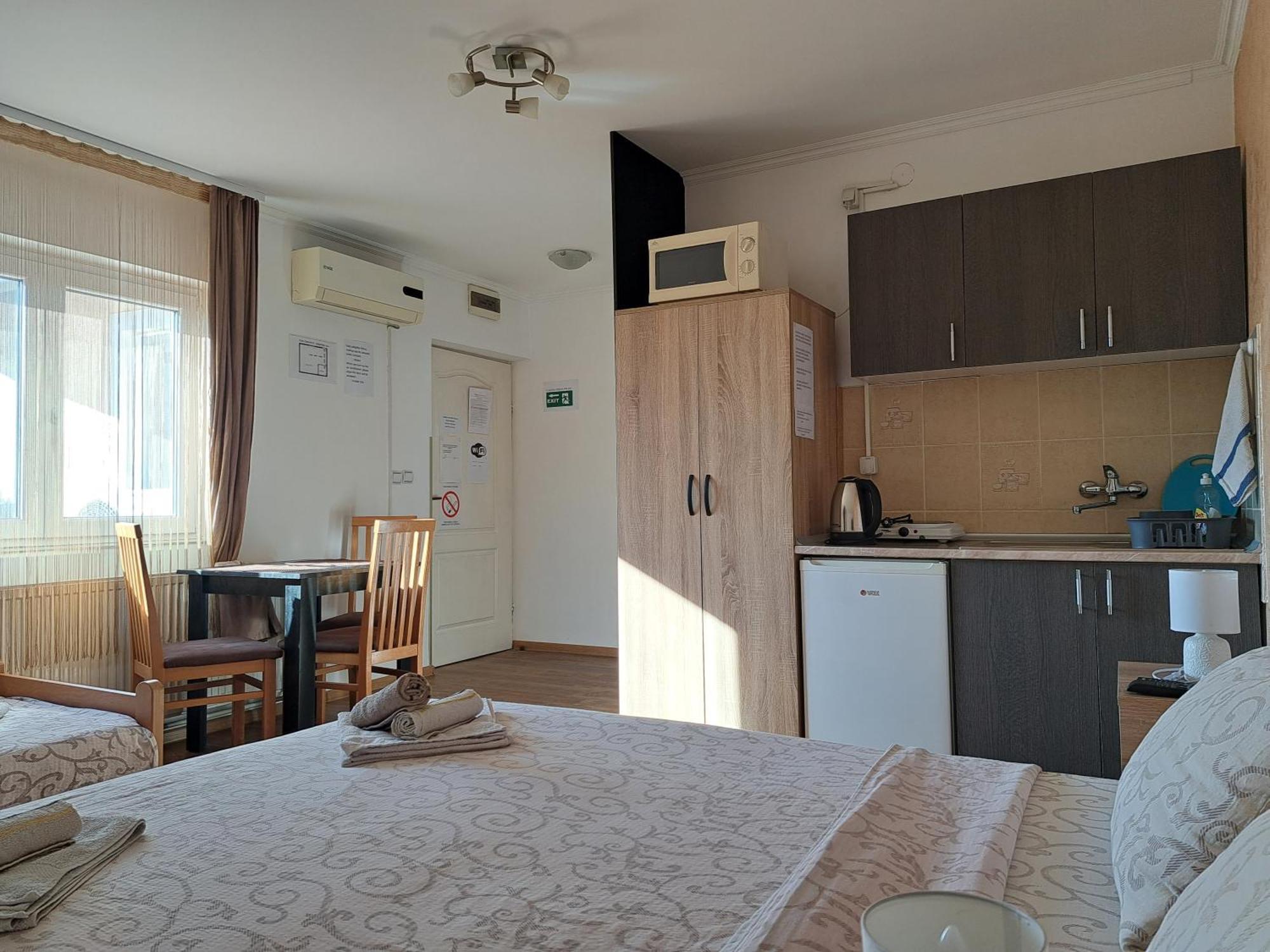Guesthouse Kristina Palić Buitenkant foto